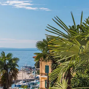 Sunny Anamaria Opatija